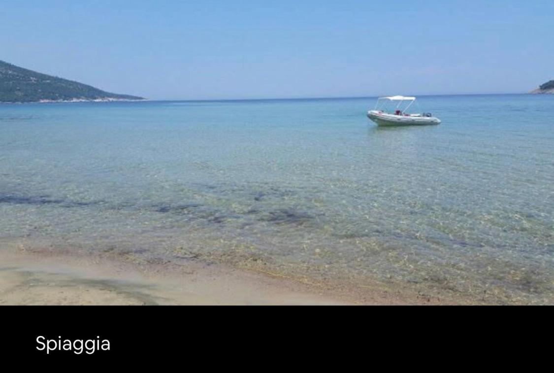 Aliki House Apartment ภายนอก รูปภาพ
